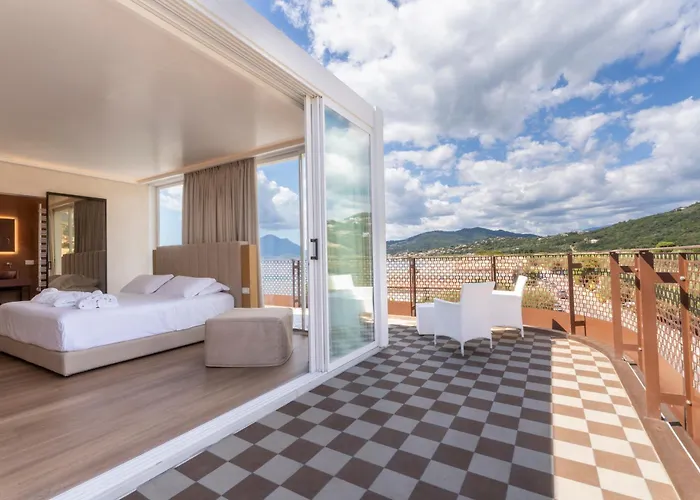 Beach Hotel Terracotta
